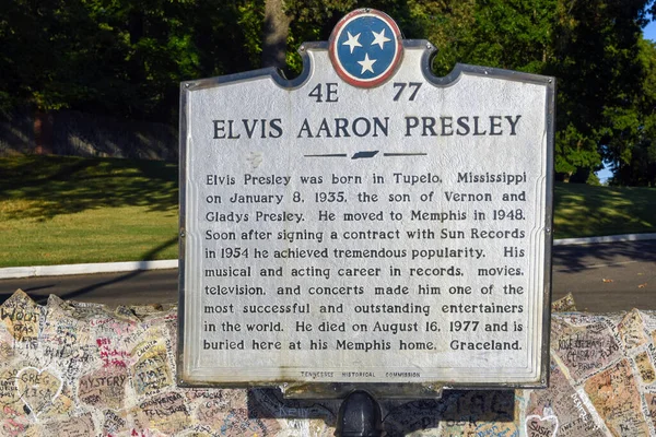 Memphis Usa September 2019 Plaque Commemorating Life Elvis Presley Graceland — Stock Photo, Image