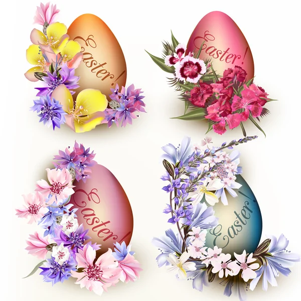 Set of Easter eggs decorated by flowers — Stock Vector