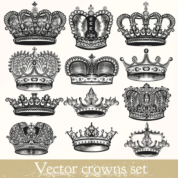 Conjunto de coronas dibujadas a mano vectoriales en estilo vintage — Vector de stock