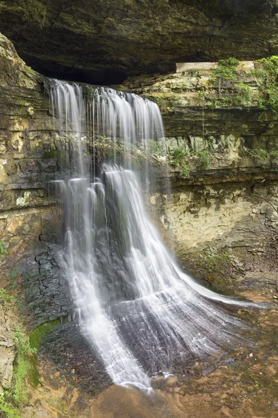 Porter Cave Falls — Stock Photo, Image