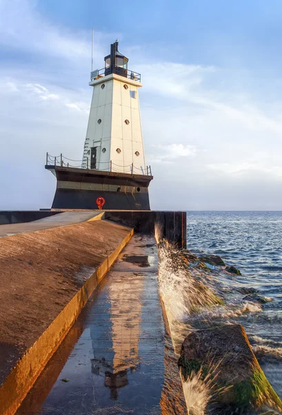 Ludington LIght Reflection — Stock Photo, Image