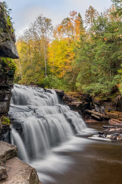 Autumn Canyon Falls — Stock Photo, Image