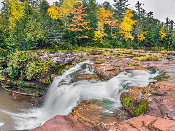 Michigan's O Kun de Kun Falls — Stock Photo, Image