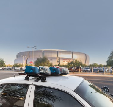 Glendale, Phoenix, Arizona, ABD, 5 Haziran 2016. Meksika rakip Uruguay 2016 Copa America yüzüncü yıl. Güvenlik stadyum dışında ekstra sıkı, polis de bilet scalpers üzerinde sakin....