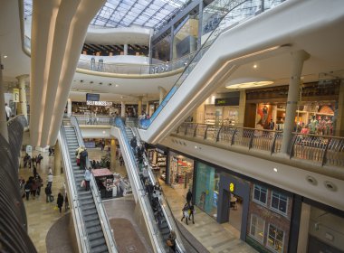 Birmingham, İngiltere'de. 3 Mayıs 2015. Bull Ring alışveriş merkezi