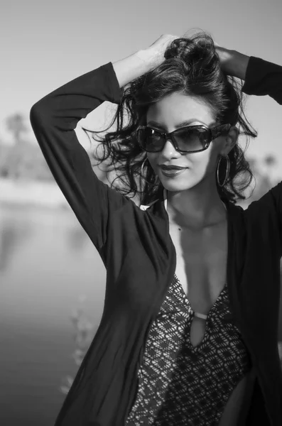 Beautiful sexy top model in tropical location wearing swimwear and sunglasses — Φωτογραφία Αρχείου