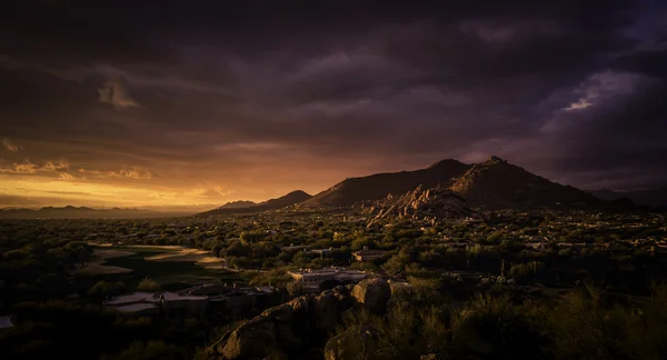 Glowing desert landscape, Phoenix,Scottsdale,Arizona — Stock Photo, Image