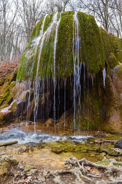 Silvery waterfall, crimea ukraine — Stock Photo, Image