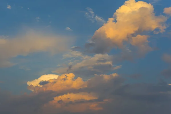 Evening Sky Dense Cumulus Clouds Natural Sky Background — Stok Foto