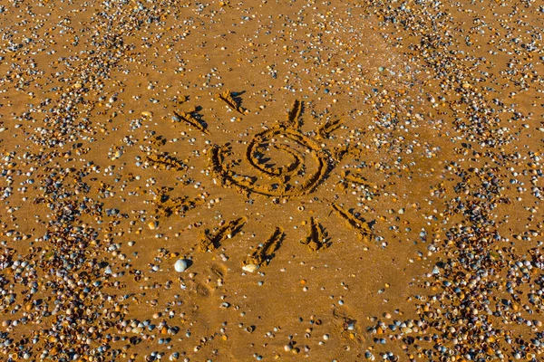 Zon Teken Zandstrand Zomer Zee Strand Achtergrond — Stockfoto