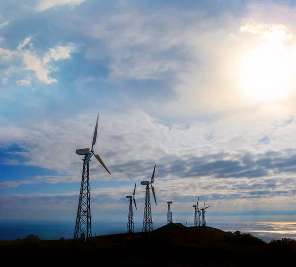 Cena da estação de energia eólica — Fotografia de Stock