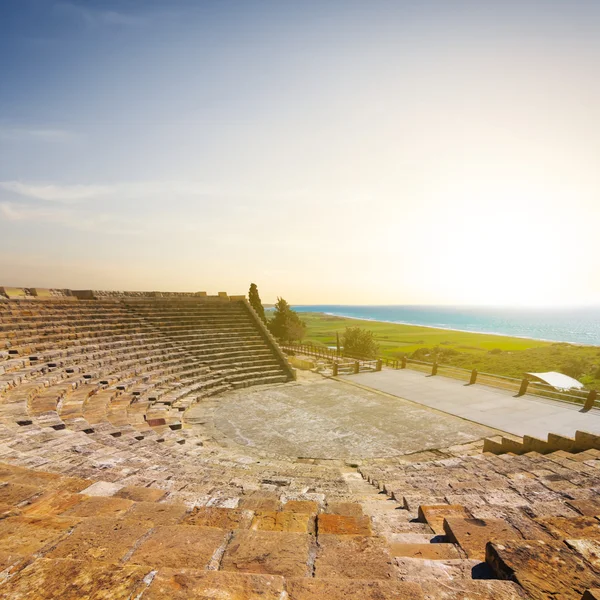 Kıbrıs eski antik tiyatro — Stok fotoğraf