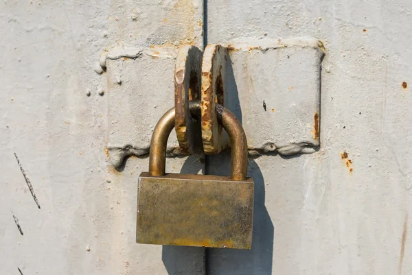 Lås på en gates — Stockfoto