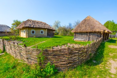 eski Ukraynalı köy sahne