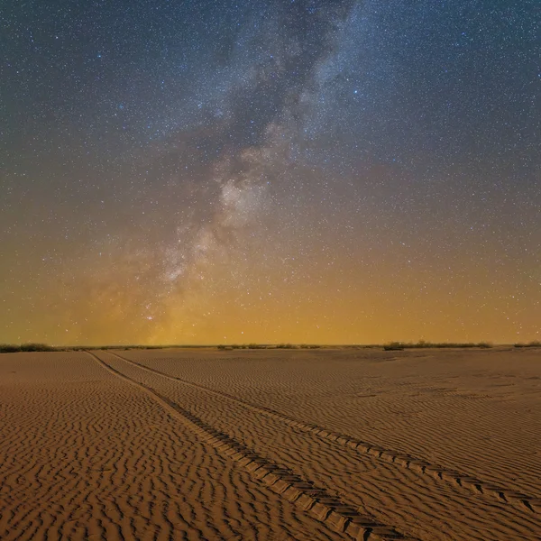 Notte sabbia deserto paesaggio — Foto Stock