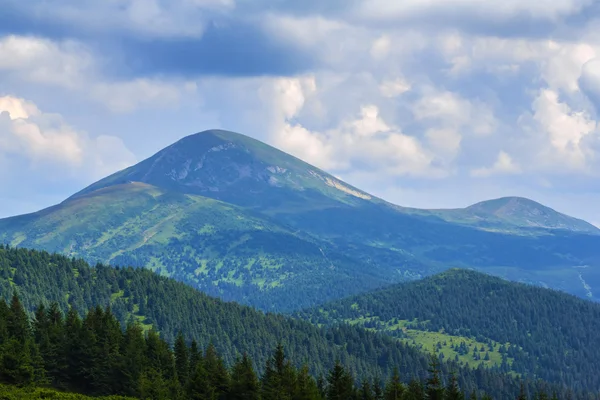 Ukraine hoverla monte paisagem — Fotografia de Stock