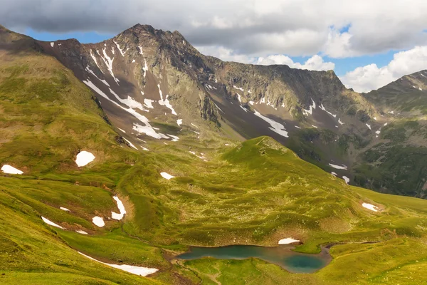 Gren bergetal szene — Stockfoto