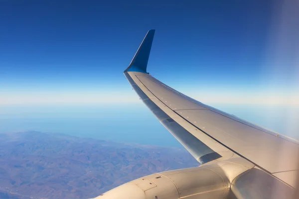 Vista dalla finestra di un aeroplano — Foto Stock
