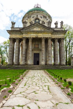 Ortaçağ Hıristiyan costel