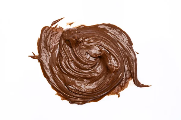 Beyaz arka planda kremalı çikolata