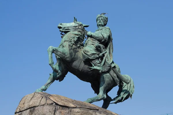 Monument van Bogdan Khmelnytsky in Kiev — Stockfoto