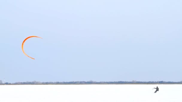 Kış snowkiting — Stok video