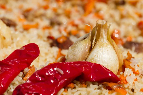 Pilaf met een knoflook — Stockfoto