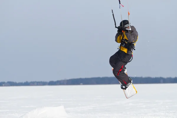 Man winter snowkiting — Stock Photo, Image