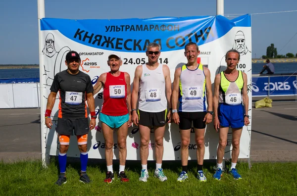 Correr maratón Knyazheskaya sotnya —  Fotos de Stock