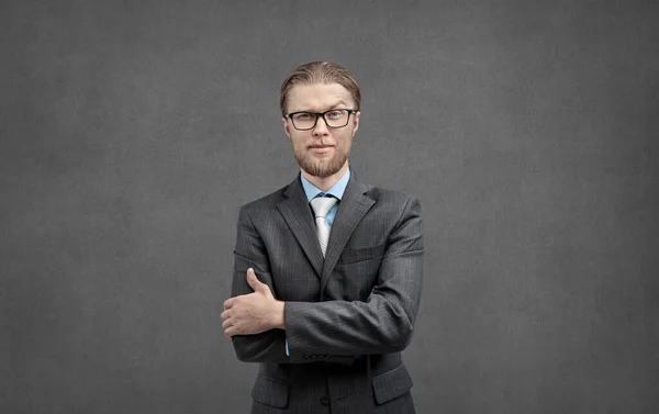 Porträt Eines Mannes Geschäftsmann Oder Büroangestellter Mit Brille Pose Hände — Stockfoto