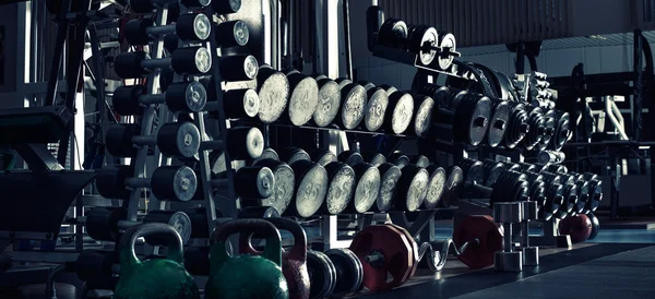 spor salonunda ağırlık