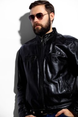 zarif yakışıklı adam.