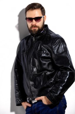 zarif yakışıklı adam.