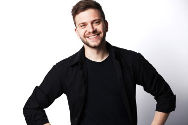 Sıradan Genç Adam Kameraya Bakıyor