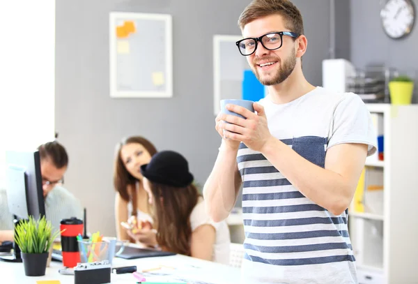 Joven empresario inteligente en gafas graduadas —  Fotos de Stock