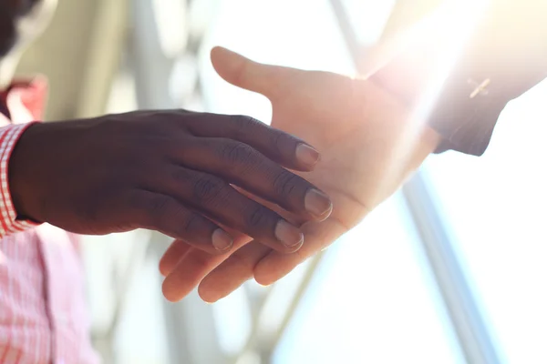 Business people shaking hands — Stock Photo, Image