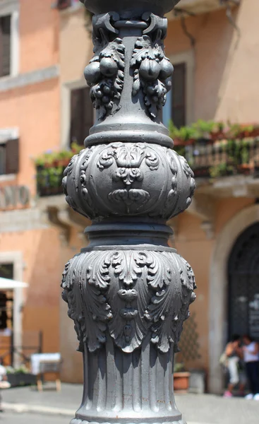 Detail van de oude lantaarn, Italië, rome — Stockfoto