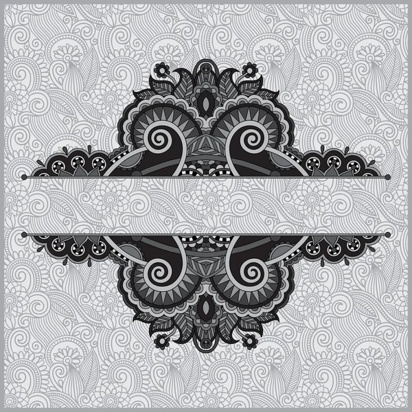 Plantilla ornamental floral vintage gris sobre fondo de flores — Archivo Imágenes Vectoriales