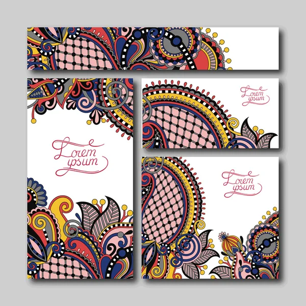 Colección de tarjetas de felicitación floral decorativa en estilo vintage — Vector de stock