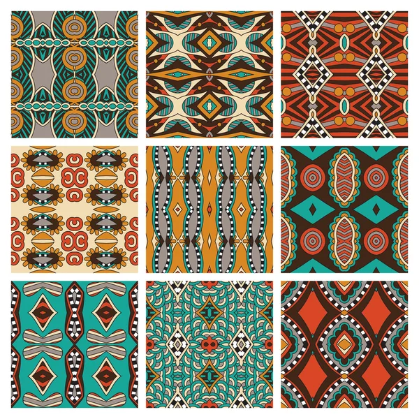 Набор различных бесшовных цветных винтажных геометрических узоров, текс — стоковый вектор