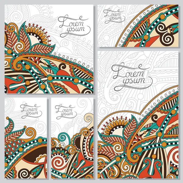 Colección de tarjetas de felicitación floral decorativa en estilo vintage , — Vector de stock