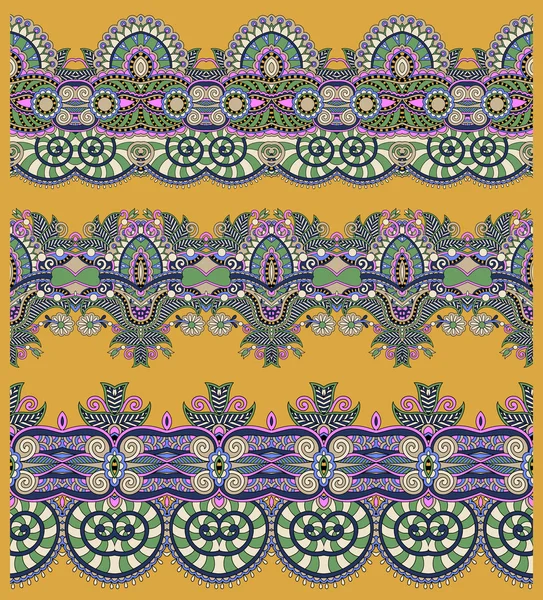 Patrón de franja paisley floral étnica sin costuras, conjunto de frontera — Vector de stock