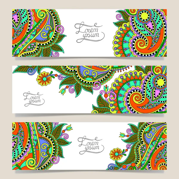 Tres pancartas horizontales con flores ornamentales decorativas — Vector de stock