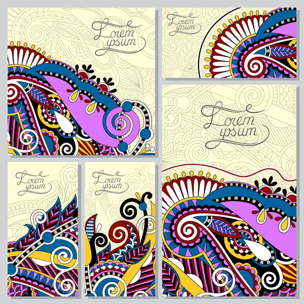 Colección de tarjetas de felicitación floral decorativa en estilo vintage , — Vector de stock