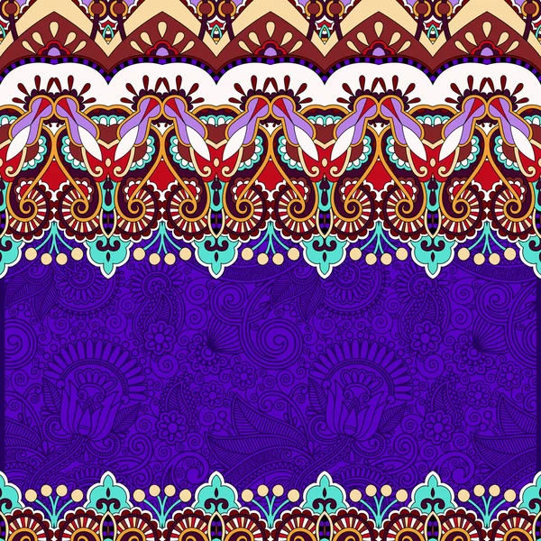 Ornamentale florale folkloristische violette Hintergrund für Einladung — Stockvektor