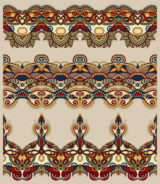 Motif de rayures paisley floral ethnique sans couture, bordure sertie — Image vectorielle