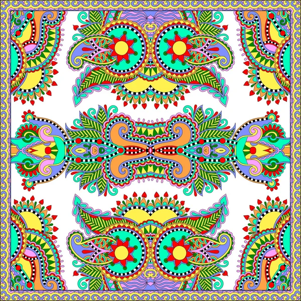 Bandana paisley floral ornamental tradicional. Adorno cuadrado — Archivo Imágenes Vectoriales