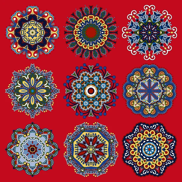 Redondo coleção padrão guardanapo geométrico ornamental — Vetor de Stock