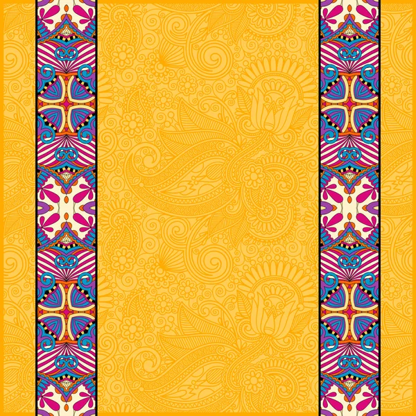 Yellow lace border stripe in ornate floral background — Wektor stockowy