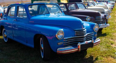 Kiev Ukrayna 22 Ağustos 2020: otomobil fuarındaki eski Sovyet arabaları. Ukrayna. Kiev.